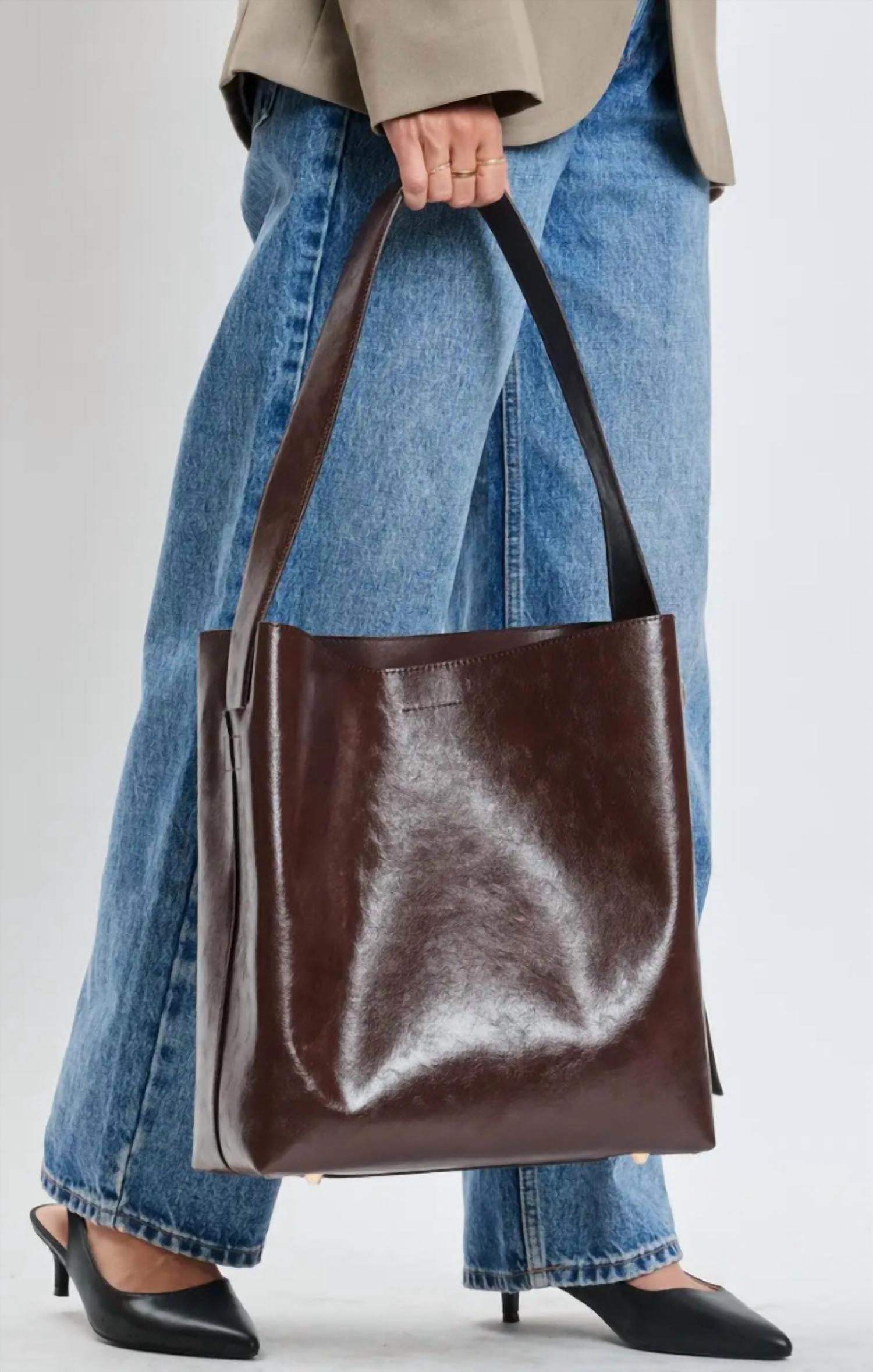 Brooke Bucket Bag In Chocolate