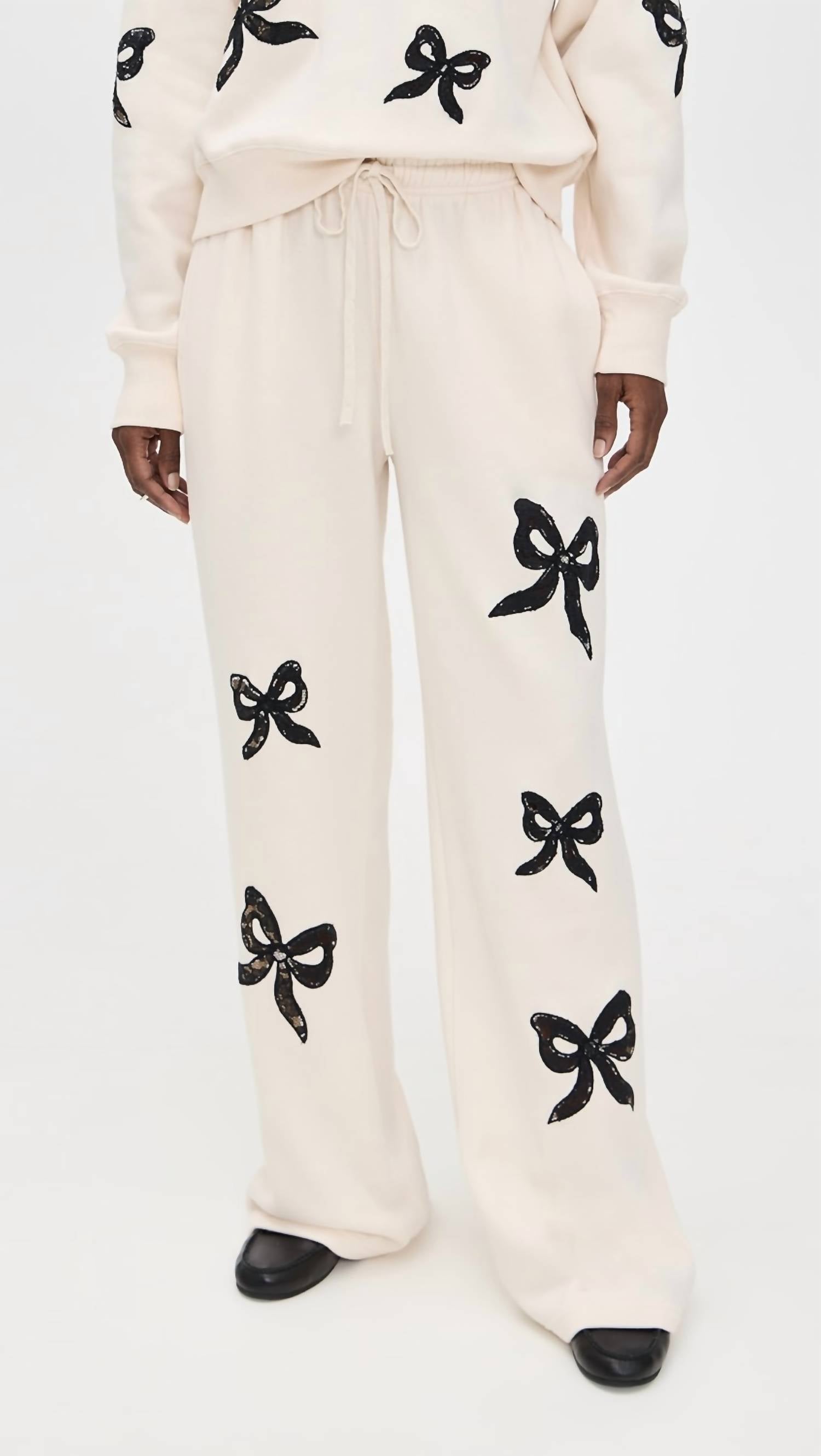 Elma Sweatpants In Cream